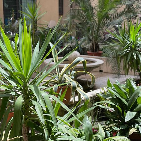 Home Sweet Rome Vatican Bagian luar foto