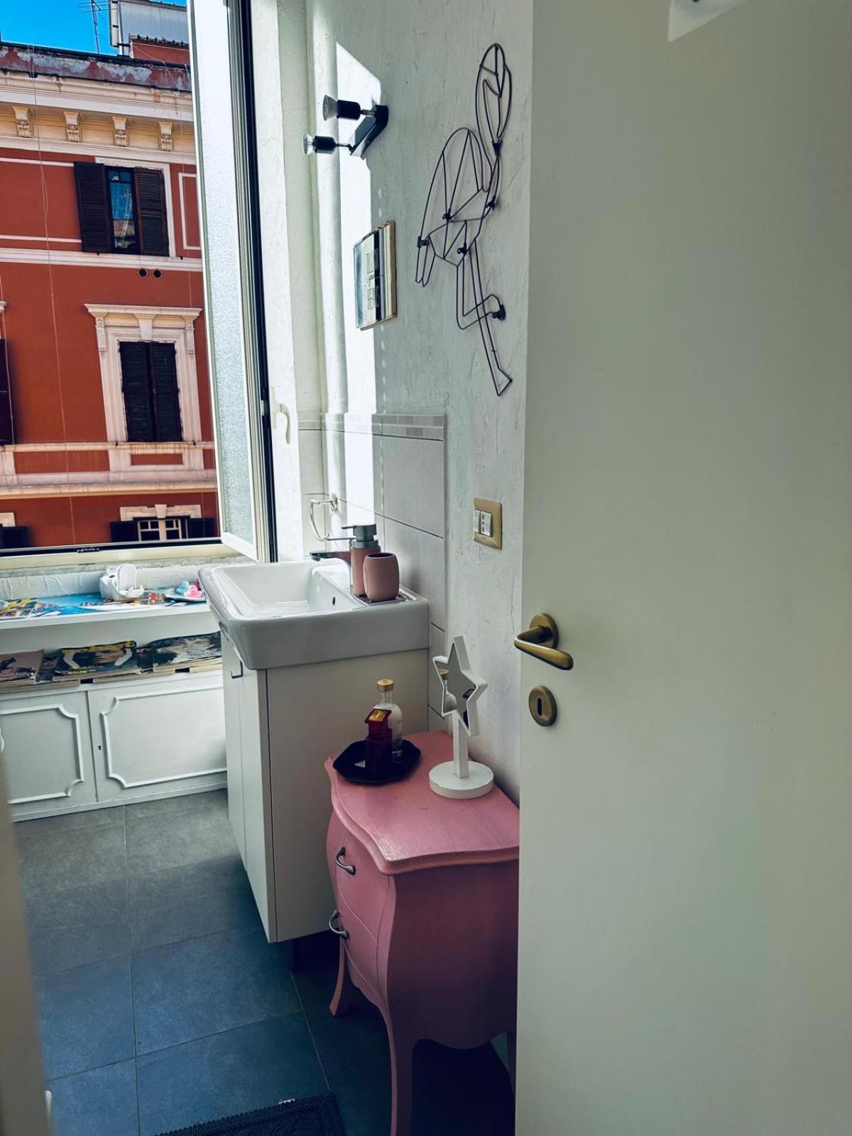 Home Sweet Rome Vatican Bagian luar foto